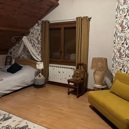 Ou Deux Spacieuses Nocleg ze śniadaniem *